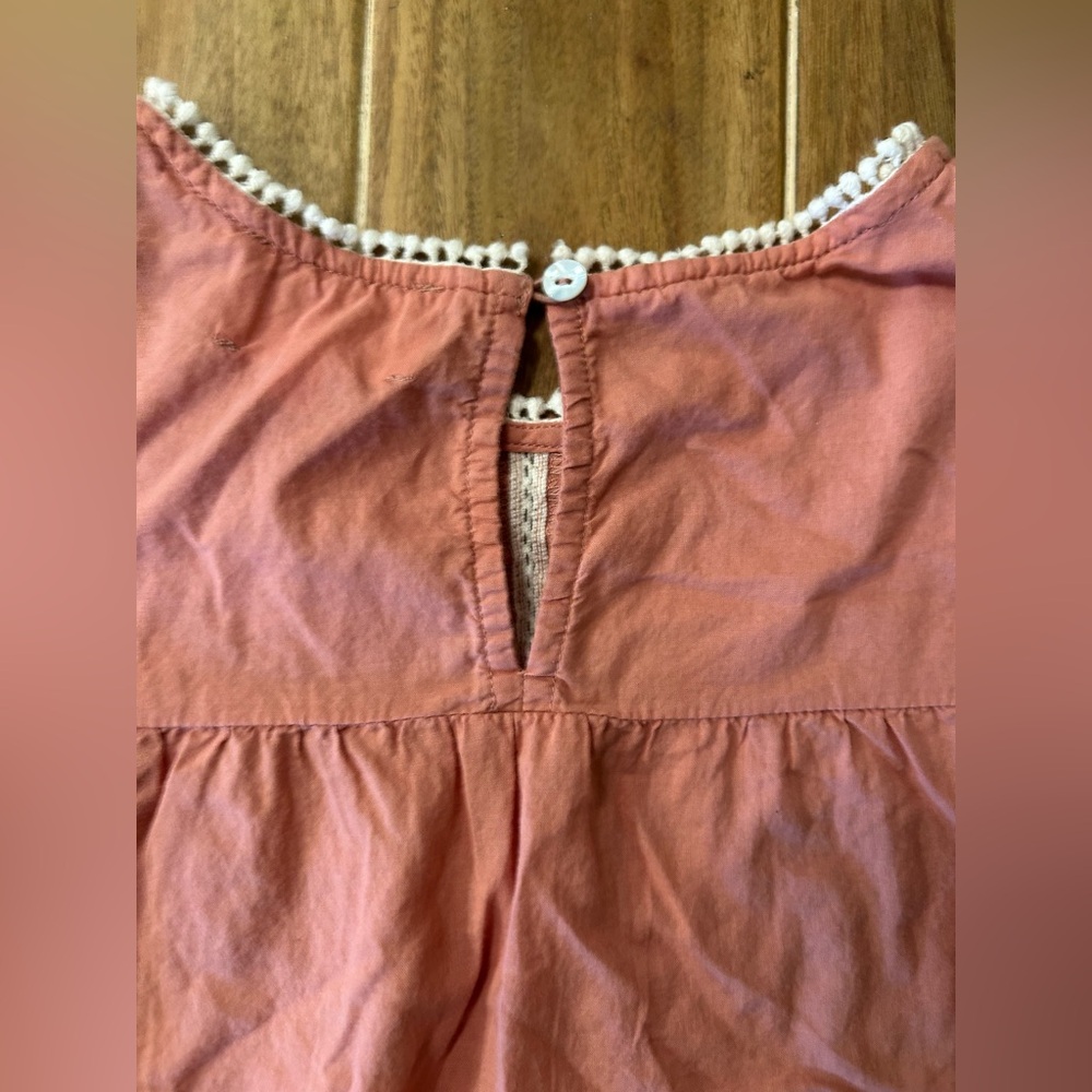 Anthropologie bohme Salmon Lace Trim Peasant Blouse. Large. - Picture 6 of 6
